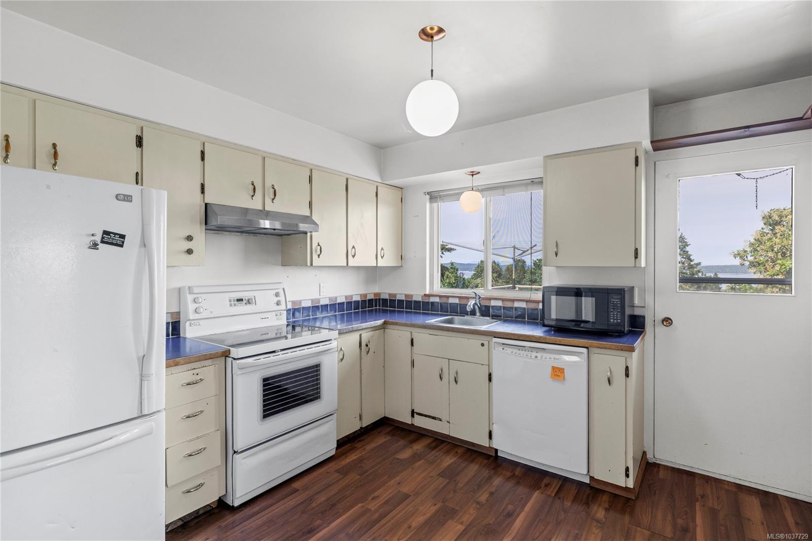 Residential in Chemainus 5