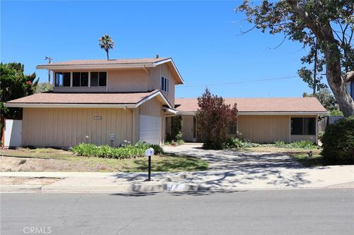 7023 Starstone Dr, Rancho Palos Verdes, CA, 90275-2954 | Card Image