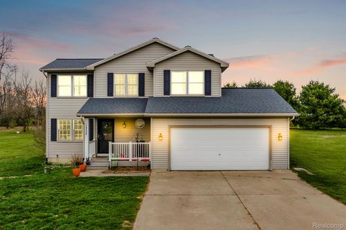26556 Misty Way, Mattawan, MI, 49071-8605 | Card Image