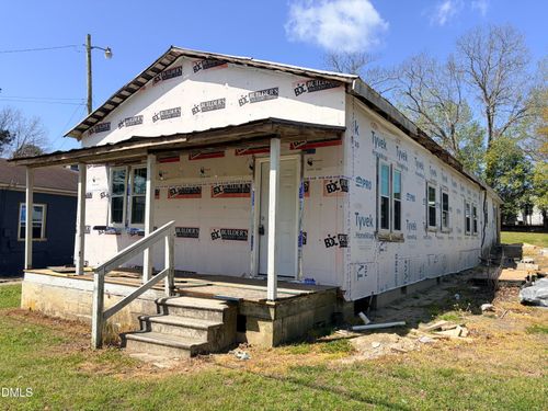 206 S 4th St, Pinetops, NC, 27864 | Card Image