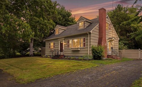 62 Graham Ave S, Bangor, ME, 04401-5879 | Card Image