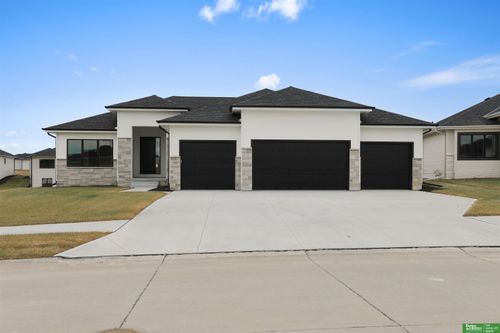 5509 N 212th Ave, Elkhorn, NE, 68022-4999 | Card Image