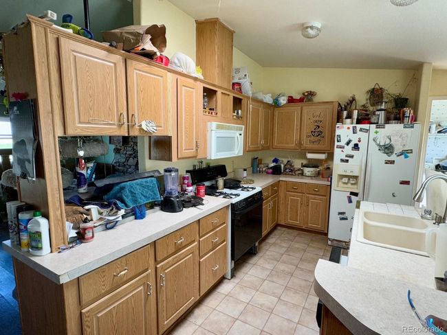 34315 E Jones Rd, House other with 4 bedrooms, 3 bathrooms and null parking in Yoder CO | Image 8