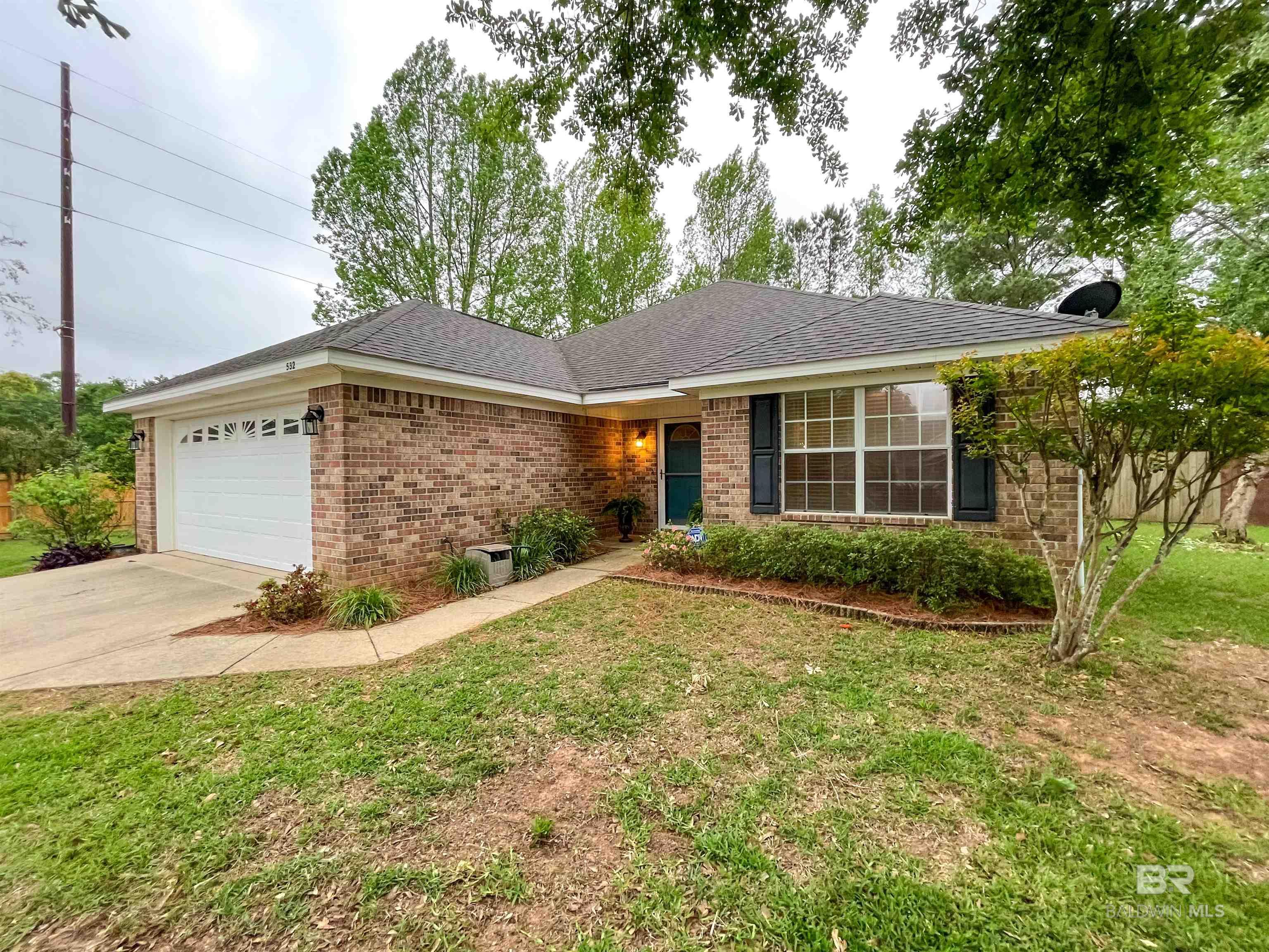 Meadow Ln, Foley, AL 36535