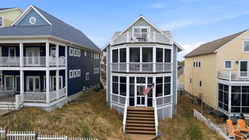 1209 Lake Shore Dr, Michigan City, IN, 46360-2032 | Card Image