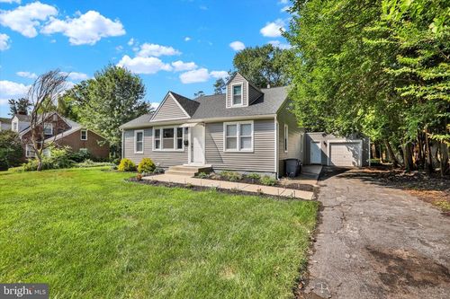331 N Lafayette Ave, MORRISVILLE, PA, 19067-6639 | Card Image