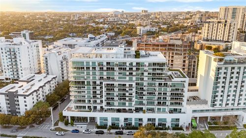 307-1600 Sw 1st Ave, Miami, FL, 33129-1117 | Card Image
