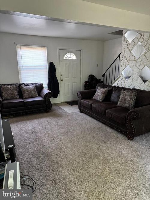 36 Edinshire Rd, SICKLERVILLE, NJ, 08081-2155 | Card Image