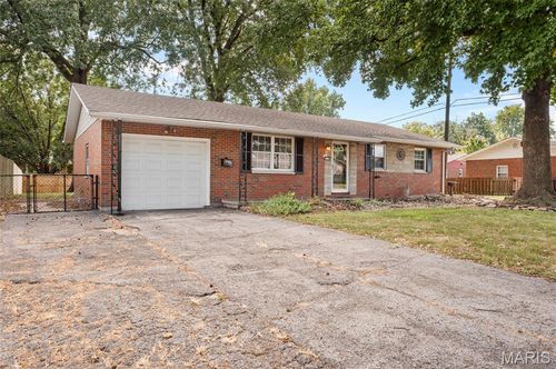 3128 Princeton Dr, Granite City, IL, 62040-3642 | Card Image