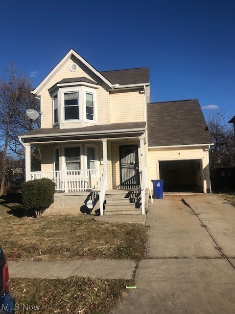 102nd St, Cleveland, OH 44108