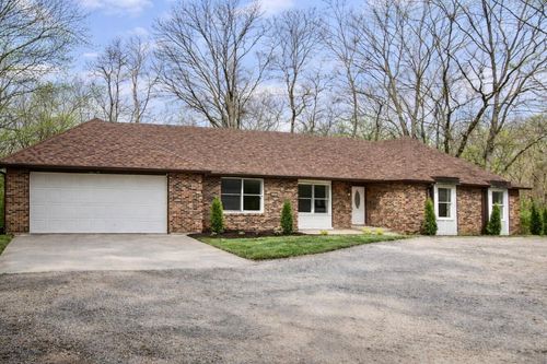 7002 N Kaywood Dr, ROCHEPORT, MO, 65279-9795 | Card Image