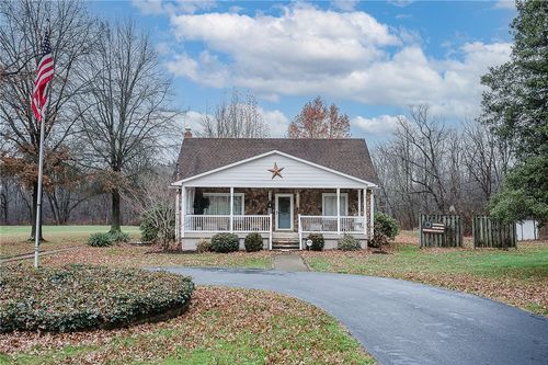 2442 State Route 156, Shelocta, PA, 15774-3006 | Card Image