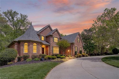 8144 Zinfandel Dr, Kernersville, NC, 27284-6716 | Card Image