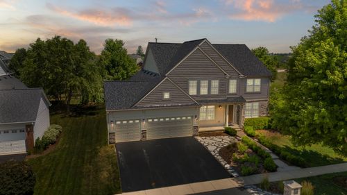 619 Northgate Dr, Sycamore, IL, 60178-8931 | Card Image