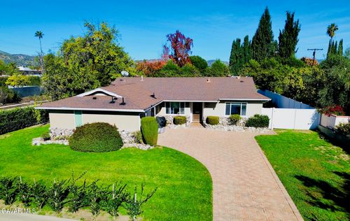 23813 Calvert St, Woodland Hills, CA, 91367-1214 | Card Image