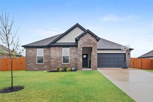 2105 Oliver St, Pea Ridge, AR, 72751-3079 | Card Image