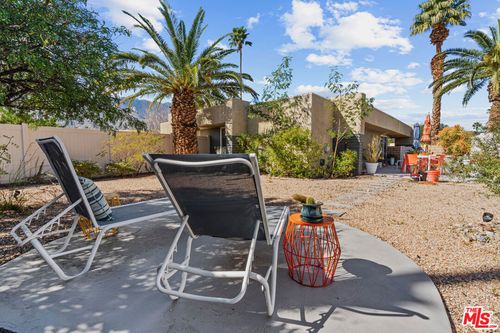3060 Sunflower Cir E, Palm Springs, CA, 92262-1795 | Card Image