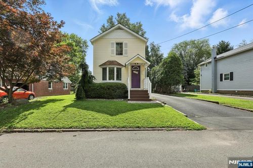 66 Linden Ave, Park Ridge, NJ, 07656-1253 | Card Image
