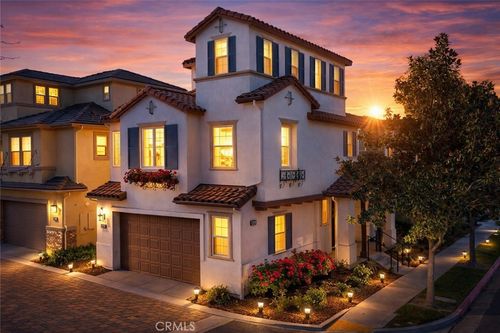 6049 Grace St, Chino, CA, 91710-1369 | Card Image