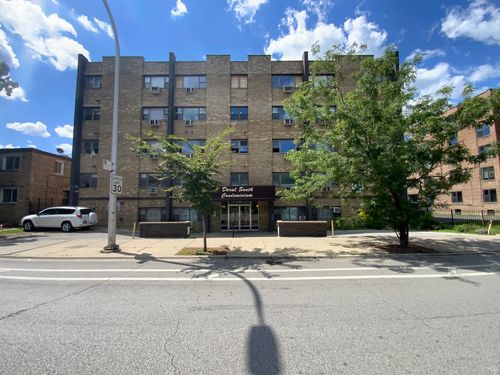 apt-405-7854 S South Shore Dr, Chicago, IL, 60649-5373 | Card Image