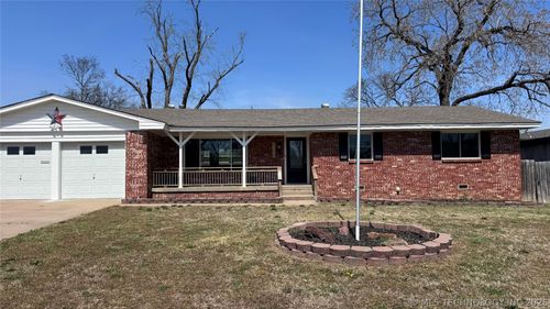 4100 Wayside Dr, Bartlesville, OK, 74006-7225 | Card Image