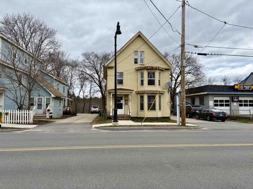 161 N Main St, Rochester, NH, 03867-1215 | Card Image