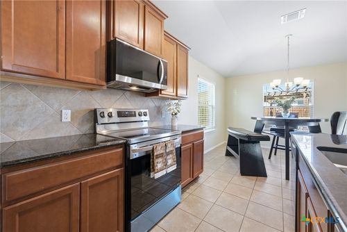 117 Hematite Ln, Jarrell, TX, 76537-1845 | Card Image