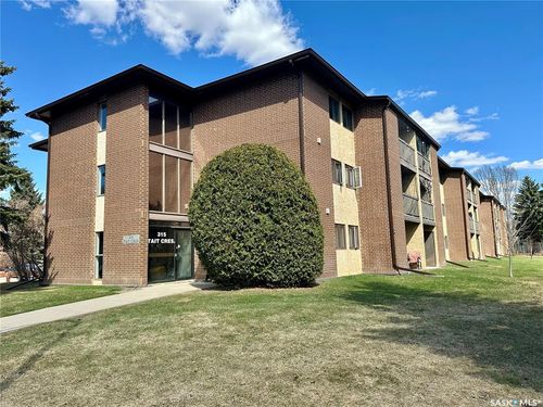 312-315 Tait Crescent, Saskatoon, SK, S7H5K6 | Card Image