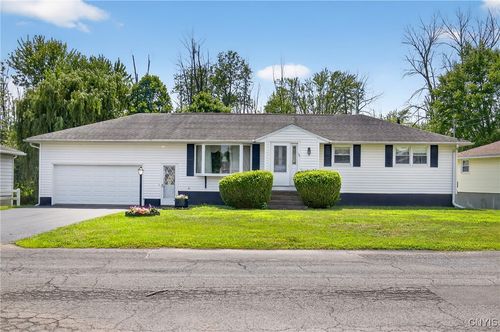 133 Gettman Rd, Syracuse, NY, 13209-9734 | Card Image