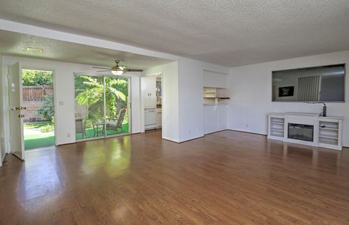 unit-3-5722 Encina Rd, GOLETA, CA, 93117-2247 | Card Image