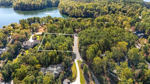 300 Northwind Ct, Salem, SC, 29676-4637 | Card Image
