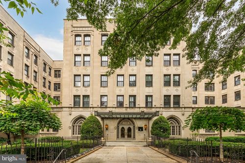 apt-105-1613 Harvard St Nw, WASHINGTON, DC, 20009-3710 | Card Image