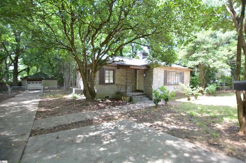 304 E Blue Ridge Drive, Greenville, SC, 29609 | Card Image