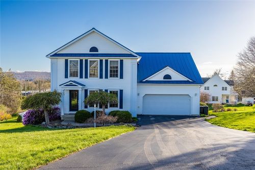 138 Saint Andrews Drive, Horseheads, NY, 14845 | Card Image