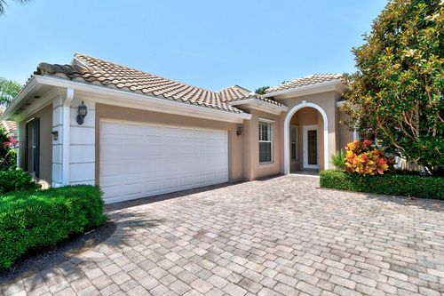 5209 Eleuthra Cir, Vero Beach, FL, 32967-7640 | Card Image