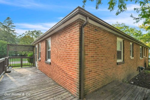 1737 Newberry St, Saginaw, MI, 48602-2606 | Card Image