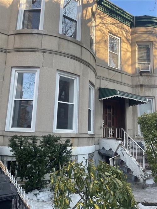 2-5 10th St, Brooklyn, NY, 11215-3821 | Card Image