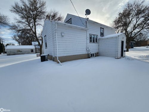 408 N Main St, Buffalo Center, IA, 50424-7717 | Card Image