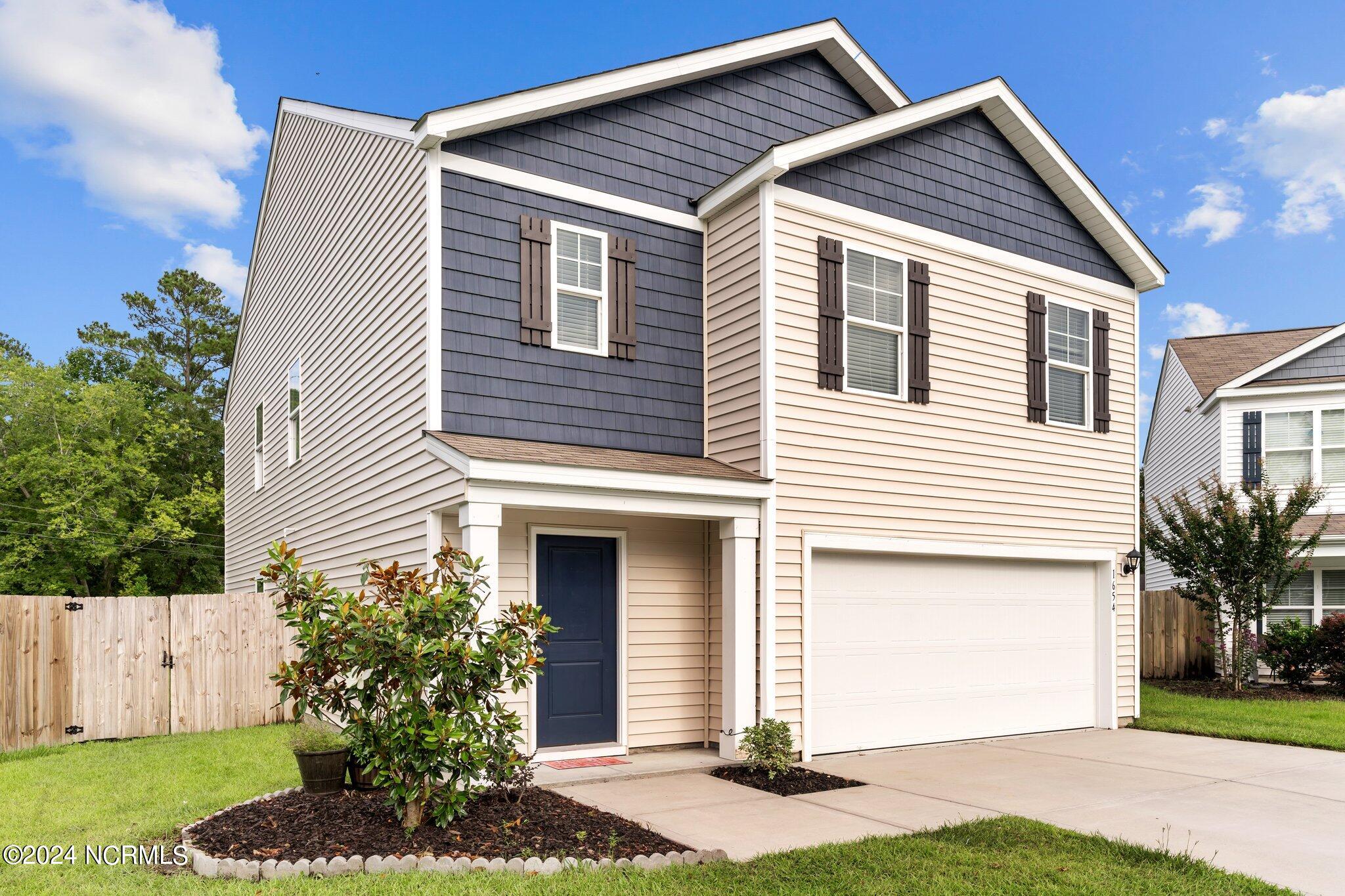 Gloucester St, Churchton, MD 20733