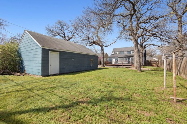 2508 Carnation Ave, House other with 4 bedrooms, 3 bathrooms and null parking in Fort Worth TX | Image 37