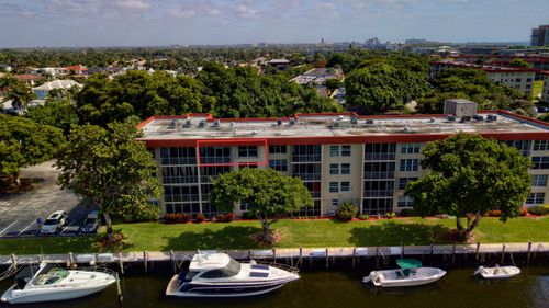 402-3000 Ne 48th Ct, Lighthouse Point, FL, 33064-7900 | Card Image