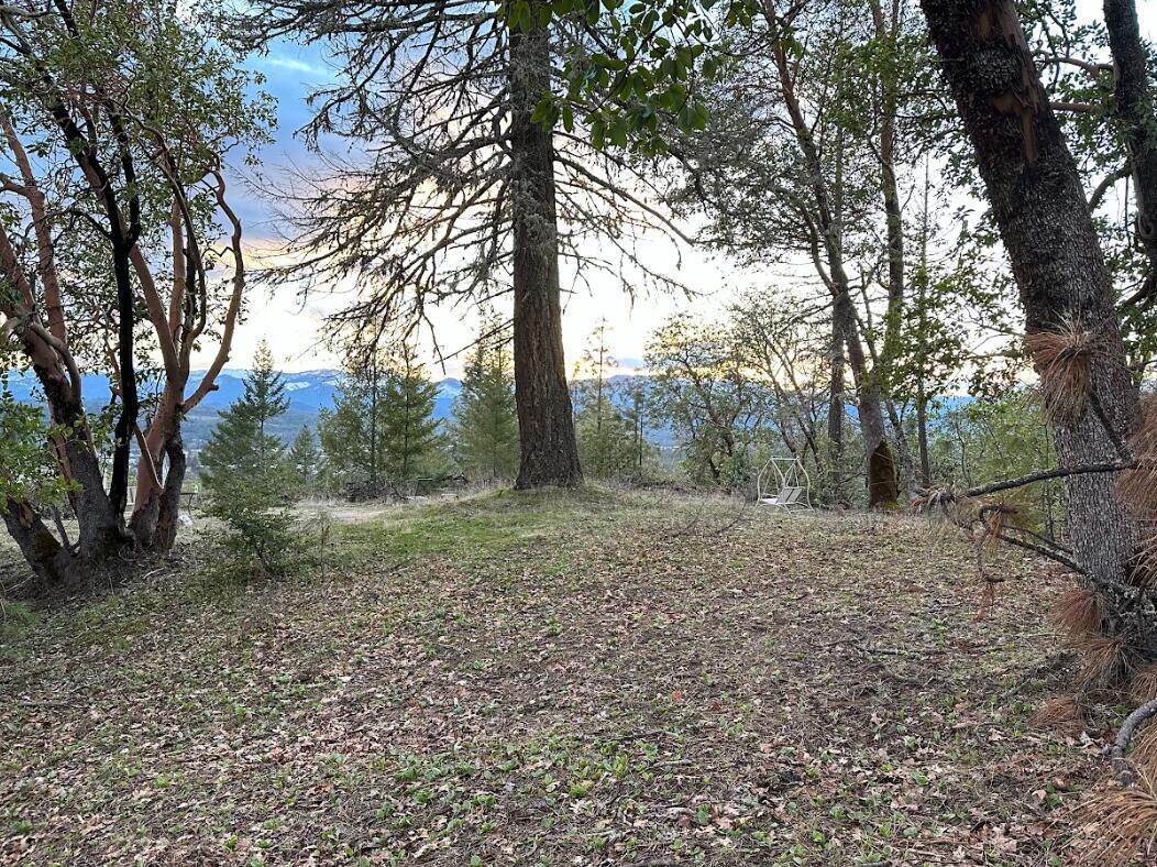 Land in Grants Pass