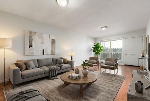 h-1126 Merrimar Cir N, Columbus, OH, 43220-3582 | Card Image