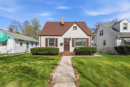 3930 N 70th Street, Milwaukee, WI, 53216 | Card Image