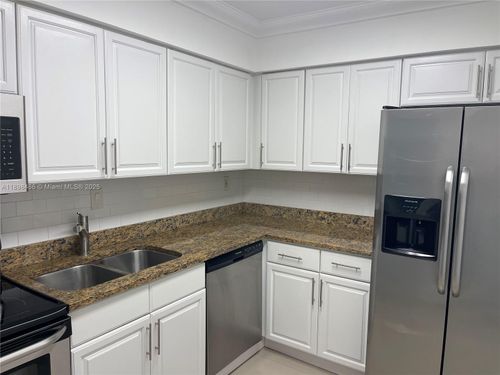apt-205-3300 Ne 192nd St, Aventura, FL, 33180-2428 | Card Image
