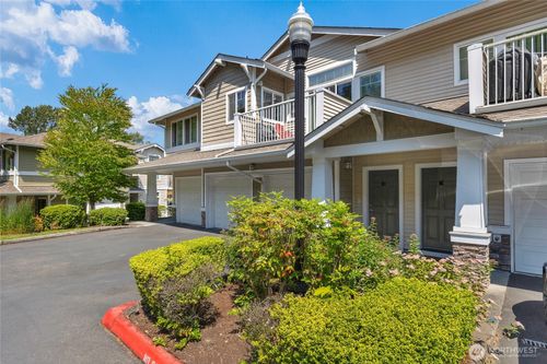 unit-d-21230 40th Way S, SeaTac, WA, 98198-4241 | Card Image