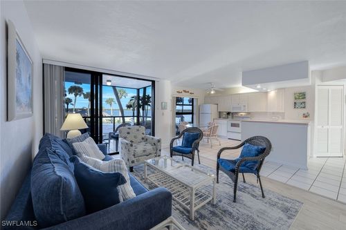 e207-1085 Bald Eagle Dr, MARCO ISLAND, FL, 34145-2143 | Card Image
