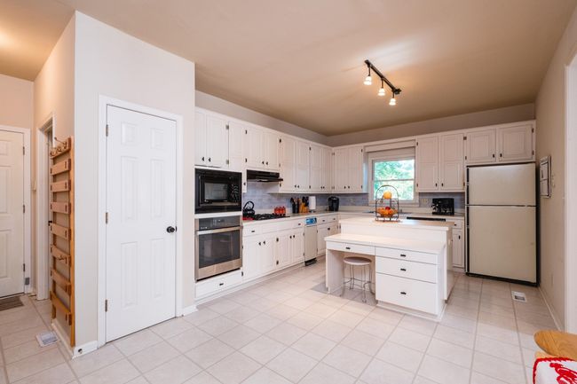 10 Cedar Branch Dr, House other with 3 bedrooms, 3 bathrooms and null parking in Little Rock AR | Image 18