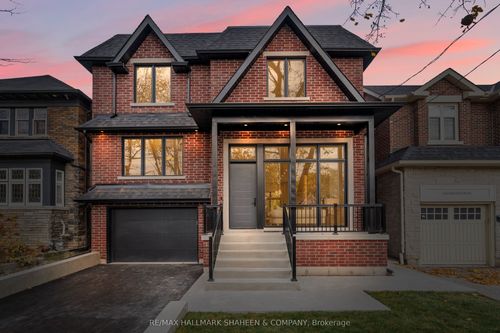 66 Parkhurst Blvd, East York, ON, M4G2E2 | Card Image