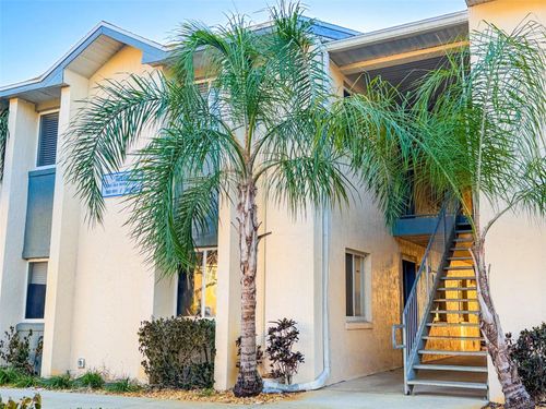 284-2085 Isle Royale Ct Se, WINTER HAVEN, FL, 33880-4336 | Card Image